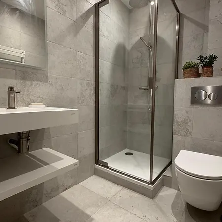 3 Pieces Plein Vieil * Antibes